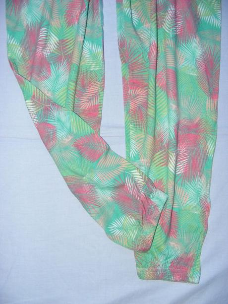 Tenké nohavice zn. alive, alive,140