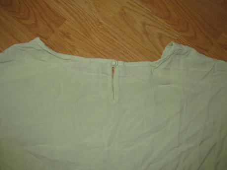 Bledo zelené tričko v. l, l