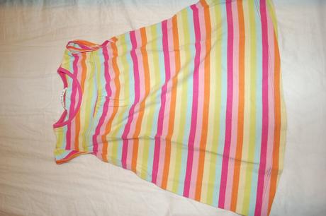 6 x šaty z toho 4 x next v top stave veľkosť 92 cm, 86–98