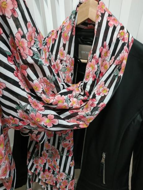 Kvetovana satka s pásikmi, orsay, orsay