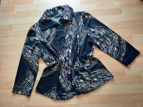 Dámsky kabátik/ nepodšité sako, authentic,52