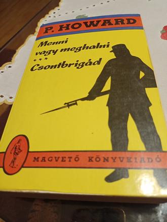 P.howard 2 regény,