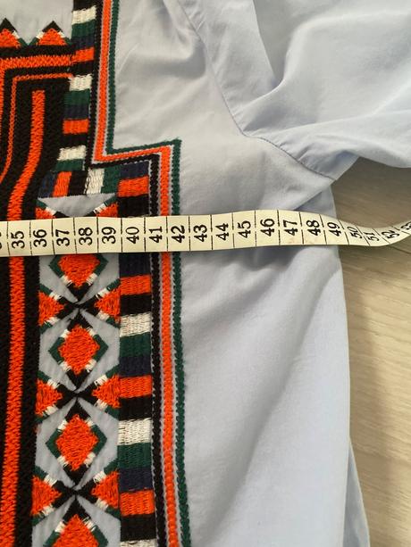 Nádherné šaty h&m s výšivkou, h&m,40