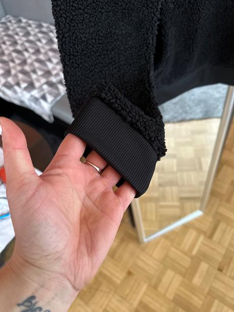 Zateplená mikina, 158