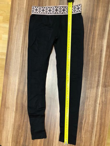 Elasticke leginy, 146