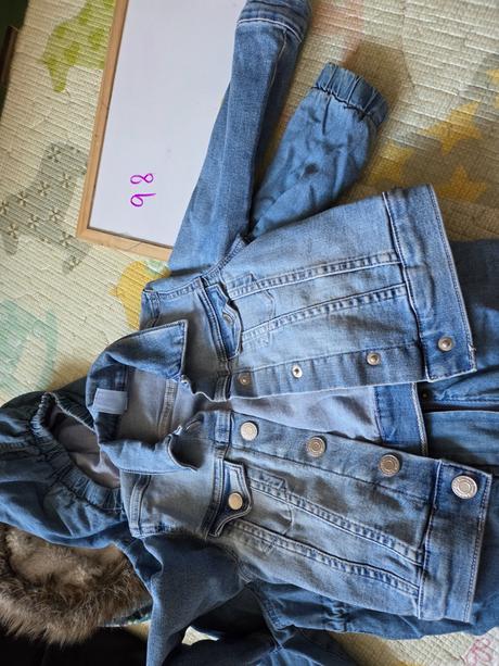 Jar jeseň vesty a vetrovky, 86