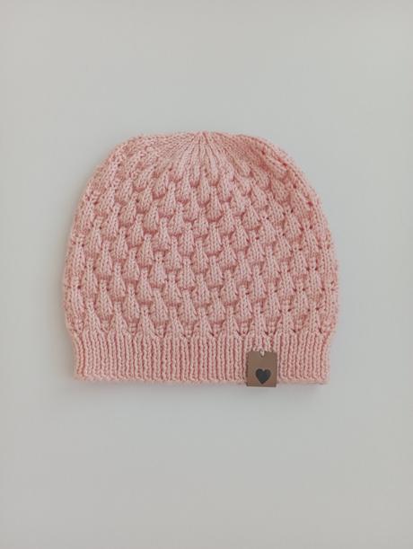 Dievčenská čiapka, 52