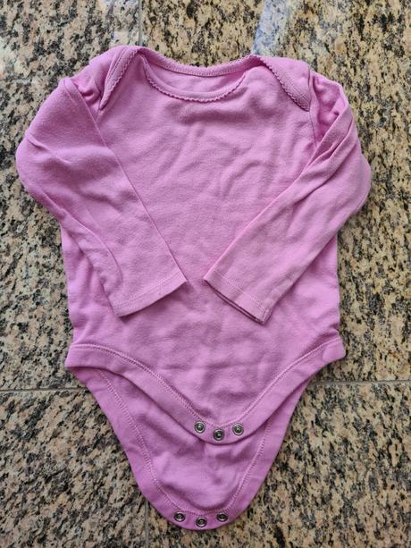 Darujem bodynko, f&f,74