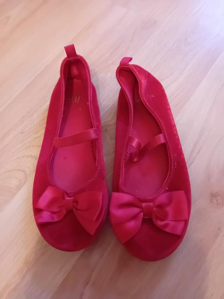 Dievcenske balerinky, h&m,30