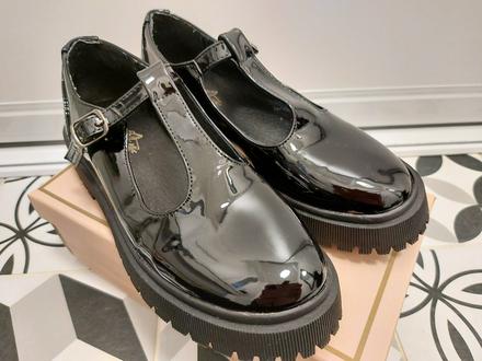 Lakované topánky s hrubšou podrážkou, 36