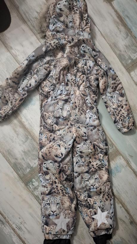 Zimný overal s ocenením, 140