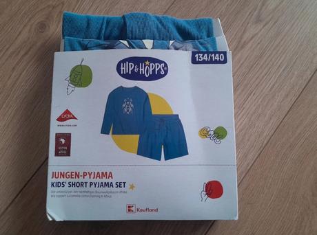 Pyžamo chlapčenské, 134