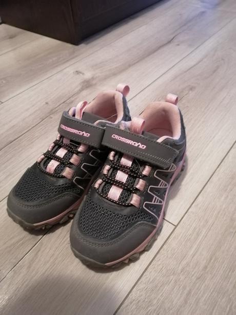 Turisticke tenisky crossroad, 29