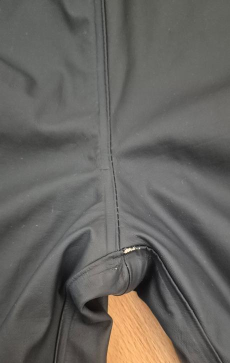 Nepremokavé gate, lupilu,86