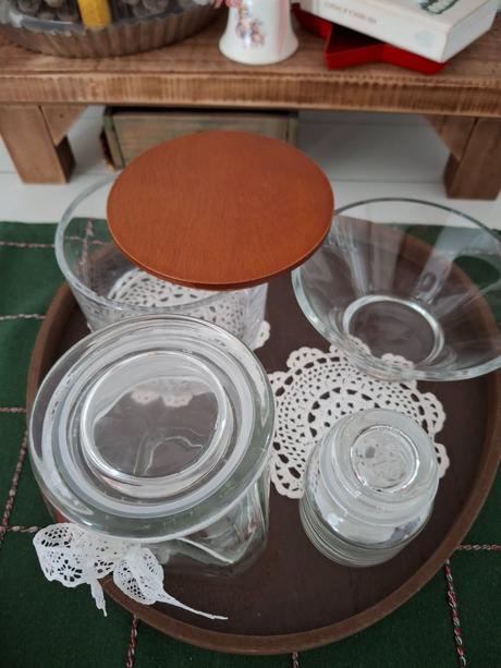 4ks sklenene nadoby, dozy, miska top stav, 