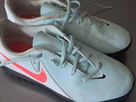 Kopačky turfy nike veľ. 34 ( 21.5cm), nike,34