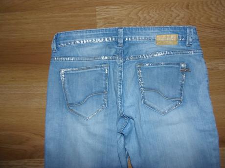 Rifle - strieborné švíky, 36