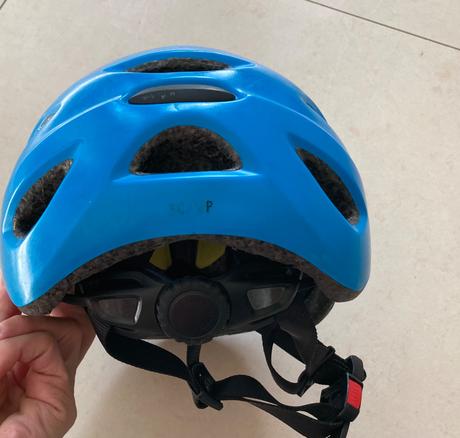 Prilba giro scamp, xs