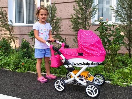 Kočík pre bábiku,