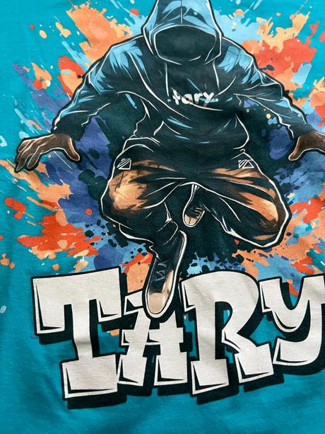 Oficialny merch od taryho, 158