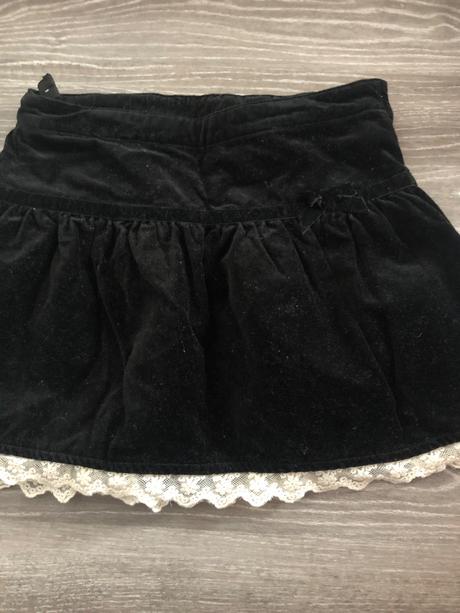 Dievcenska sukna, 122