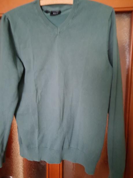 Pulóver levanduľovej farby, 44