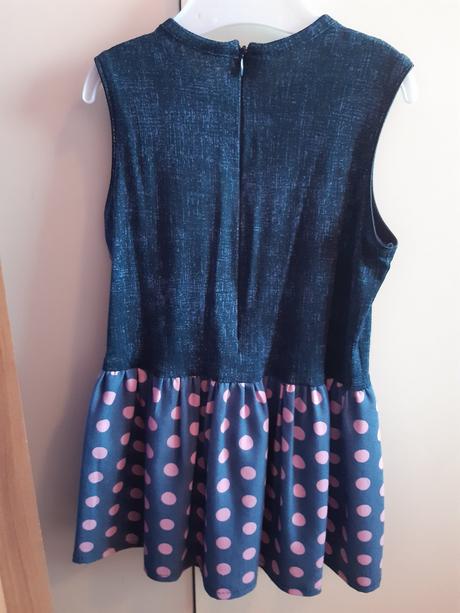 Darujem krasne saty c.92 za poštovné, 92