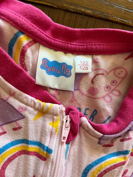Pyžamkový overal peppa pig 122/128, 122