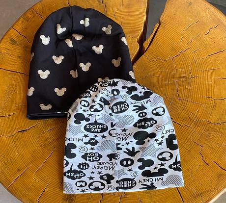 Dvojvrstvové hand made čiapočky mickey, 80