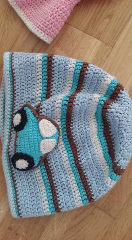 Rôzne čiapky na vek 3-6rokov, cena2,-/ks, 104–116