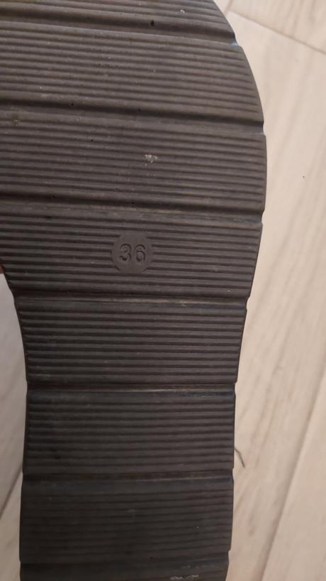 Letne sandalky, deichmann,36