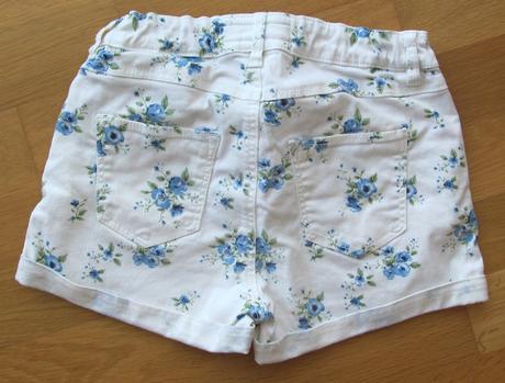 Sortky biela riflovina s kvietkami h&m, c. 152, h&m,152