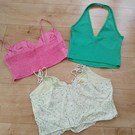 3x crop top na leto, bershka,m