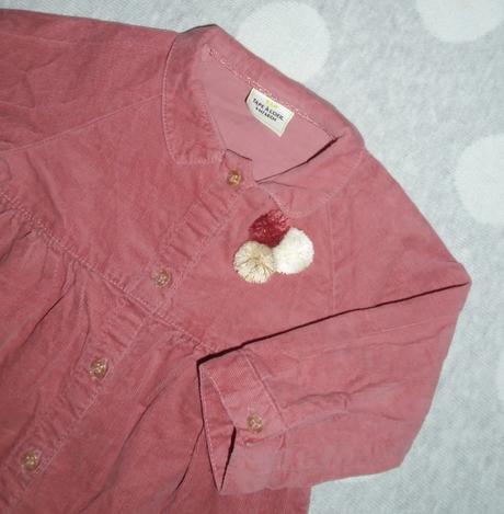 Menčestrové šaty na 6 mesiacov, 68