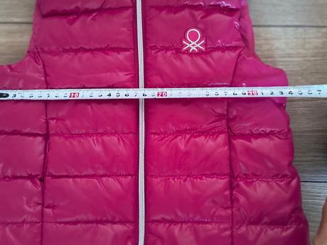 Vesta, top stav, benetton,104