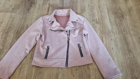 Prechodna bundička, 140