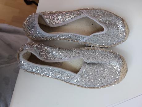 Platenky, deichmann,32