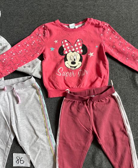 Balík oblečenia na doma / dvor, 86–98