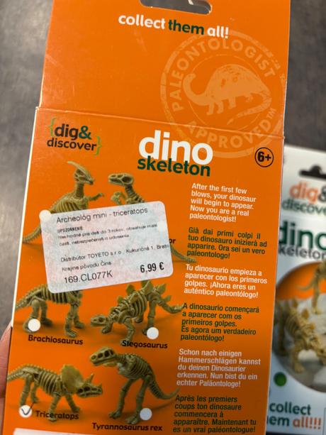 Geoworld - vykop a objav dinosaurov, 