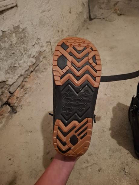 Snowboard topánky, 43
