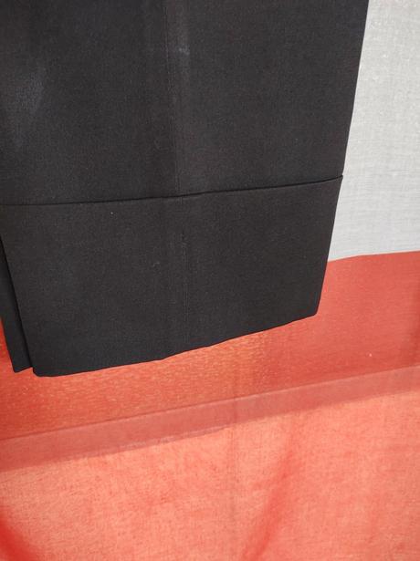 Elegantné 3/4 nohavice, m