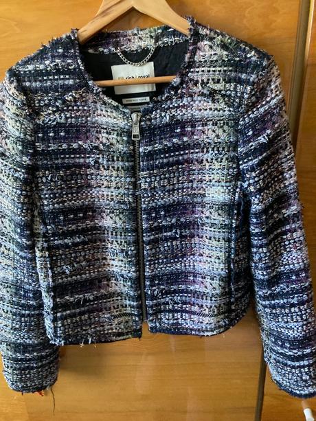 Rich & royal boucle sako kabátik č. 40, 40