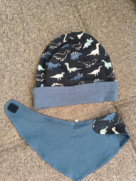 Čiapka s nákrčníkom, tchibo,134