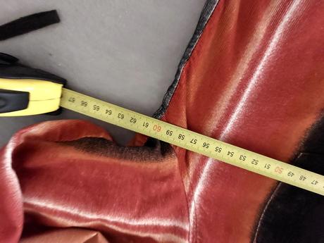 Pánske zamatové kosele, l