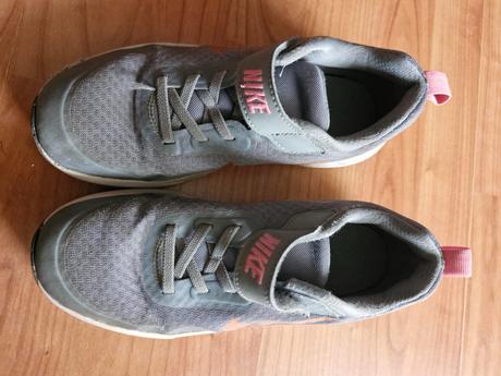 Detske tenisky_sive_nike, nike,35