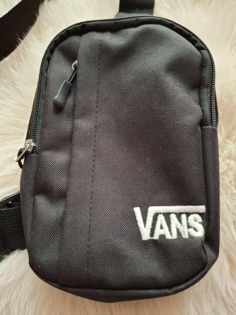 Značková športová kapsička vans top stav, vans