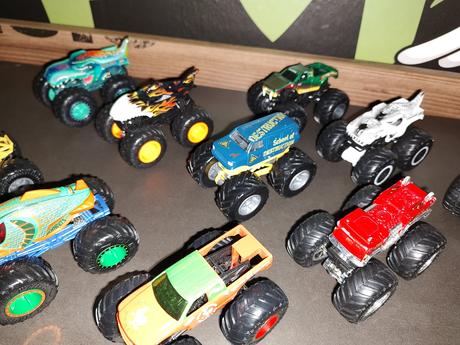 Monster truck autíčka, 