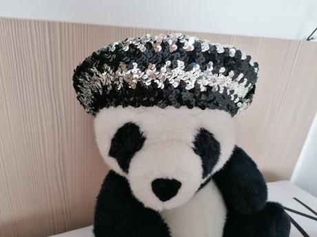 Flitrovana čiapka, cherokee,152