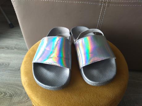 Metalické šlapky, sinsay,35