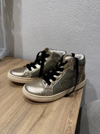 Prechodné topánky, 32